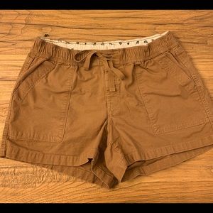 The North Face Women’s Short Tan Size L